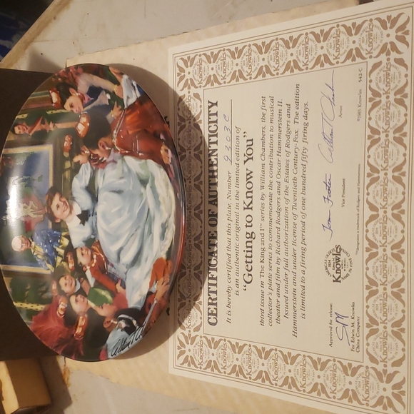 EDWIN M.KNOWLES  COLLECTOR PLATE Other - GETTING TO KNOW YOU  COLLECTOR PLATE